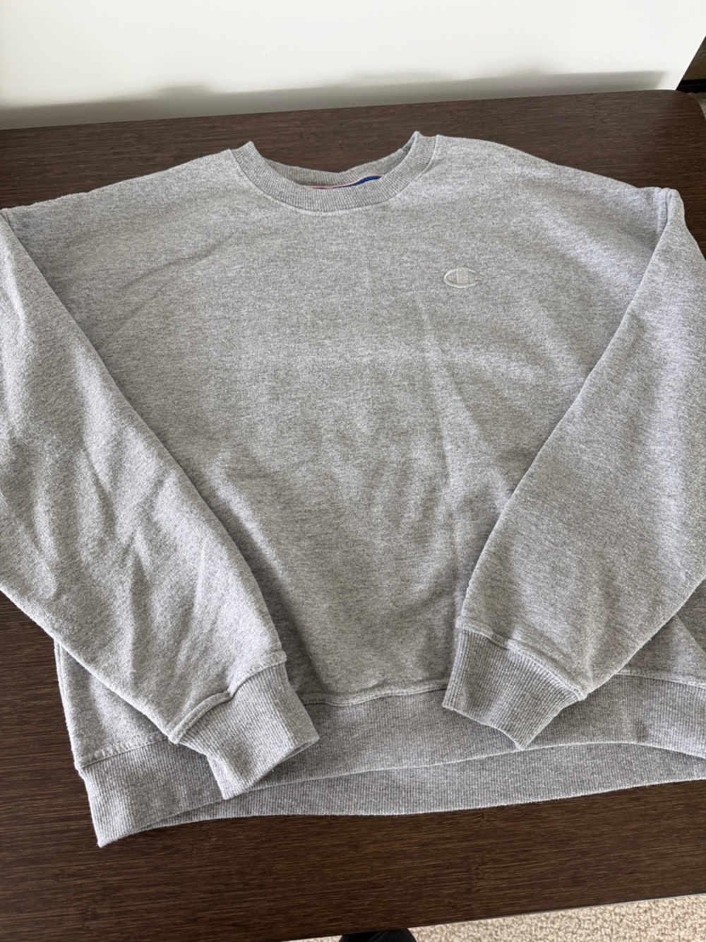 Women's Medium Grey Champion Crewneck Sweatshirt